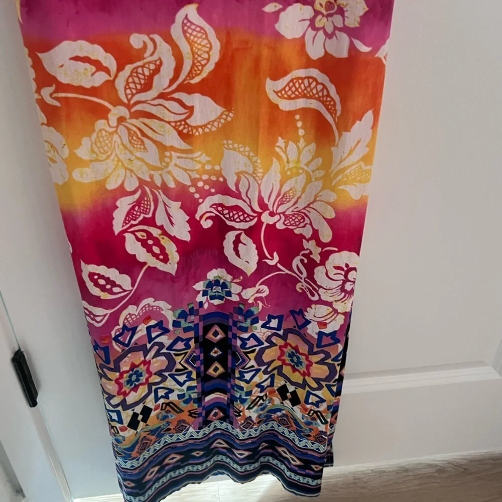 Floral Hawaiian Maxi Dress Size Medium NWOT - Picture 3 of 15